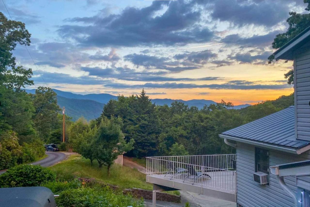Roamer'S Respite - A Prime Location With Scenic Views For Your Ultimate Retreat Sylva Esterno foto
