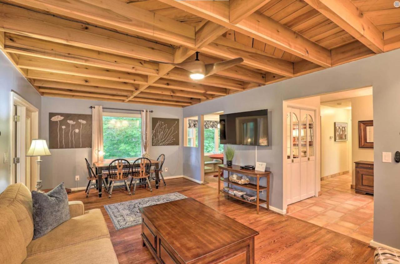Roamer'S Respite - A Prime Location With Scenic Views For Your Ultimate Retreat Sylva Esterno foto