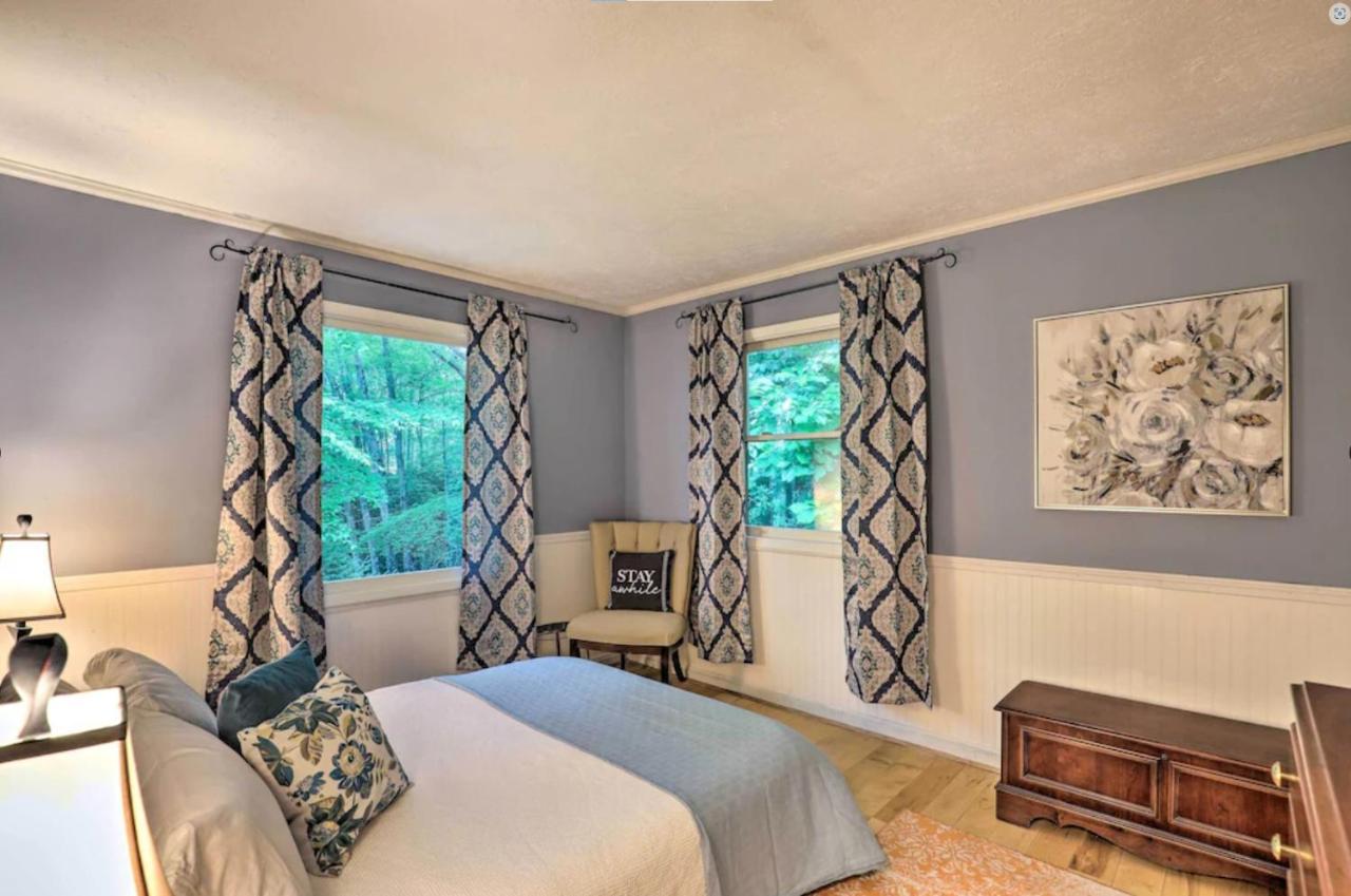 Roamer'S Respite - A Prime Location With Scenic Views For Your Ultimate Retreat Sylva Esterno foto